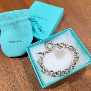 ⚡SALE⚡Tiffany & Co. Toggle Bracelet with Heart Pendant